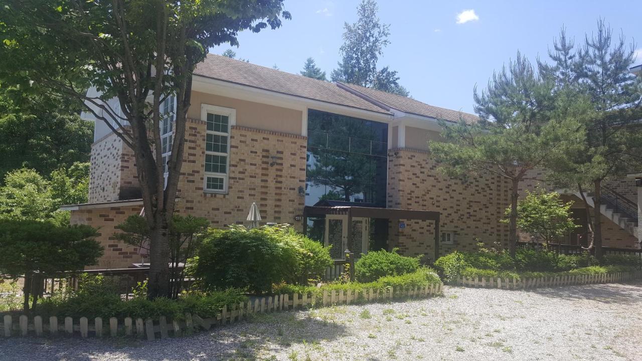 Shinevalley Pension & Hotel Pyeongchang Exterior photo