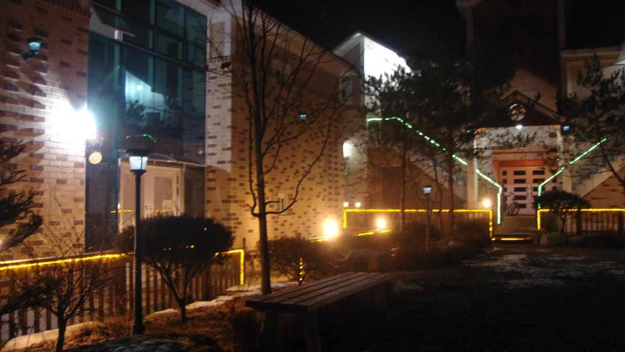 Shinevalley Pension & Hotel Pyeongchang Exterior photo